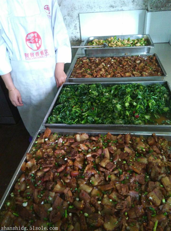如何通過餐餐香平臺優化工廠食堂對外承包的餐飲管理策略